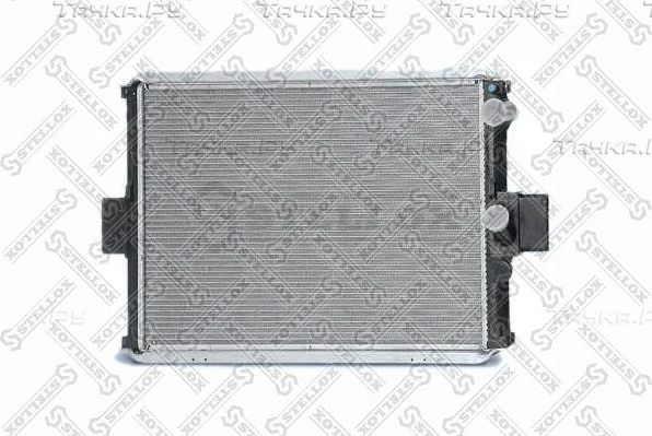 Радиатор охлаждения двигателя Stellox. Артикул 81-03337-SX