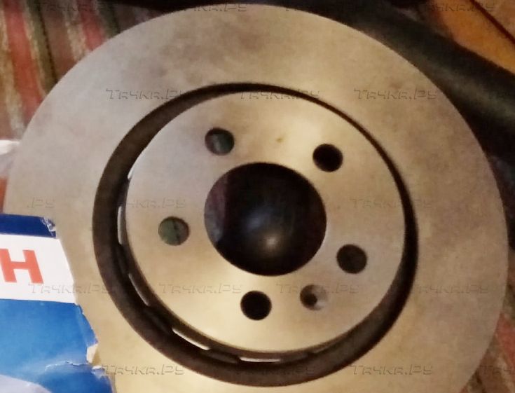 Тормозной диск Bosch. Артикул 0 986 479 156