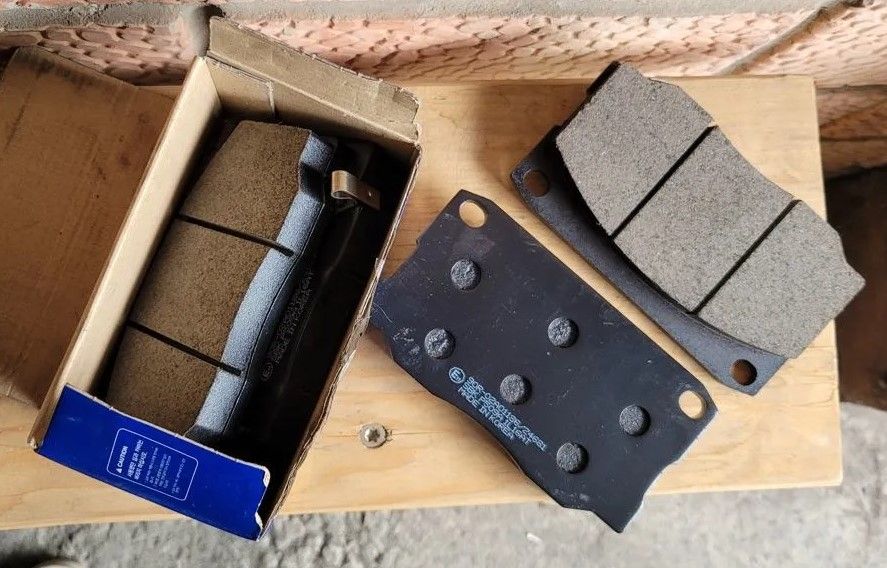 Тормозные колодки Sangsin Hi-Q. Артикул SP1080