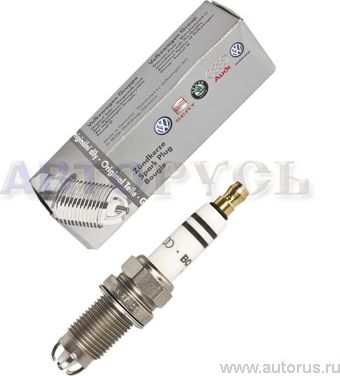 Свеча зажигания VAG. Артикул 101 000 068AA