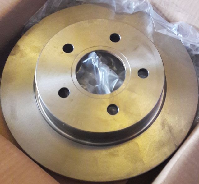 Тормозной диск Bosch задний для Ford Focus II 2004-2011. Артикул 0 986 479 169