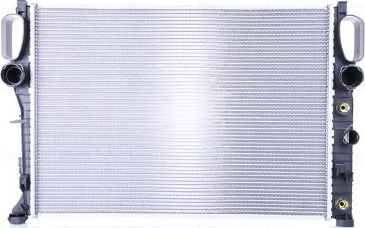 Радиатор охлаждения двигателя Nissens ** FIRST FIT **. Артикул 62792A
