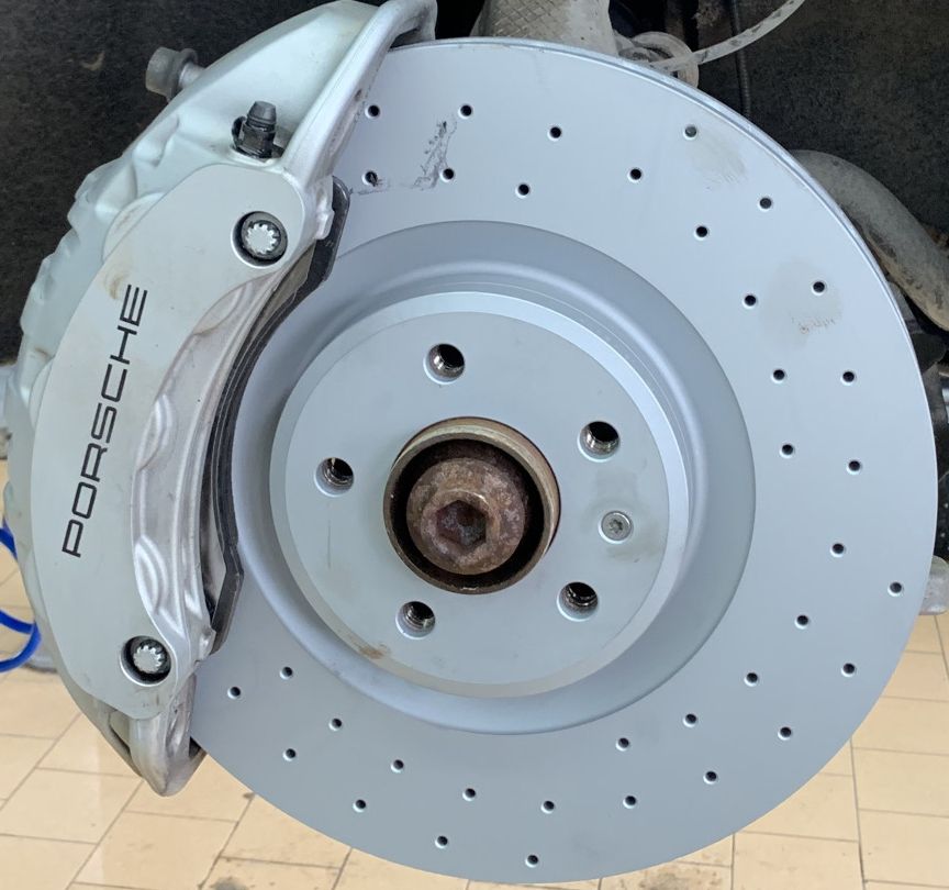 Тормозной диск Zimmermann Sport Coat Z. Артикул 460.1553.52