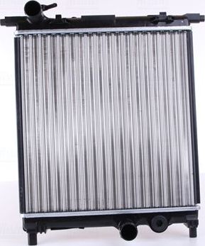 Радиатор охлаждения двигателя Nissens. Артикул 65300