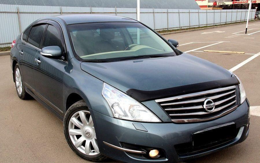 Дефлектор SIM для капота Nissan Teana J32 2008-2014. Артикул SNITEA0812