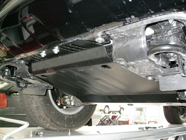 Защита Alfeco для картера, радиатора и КПП Lexus LX 570 2007-2015. Артикул ALF.12.05-06st