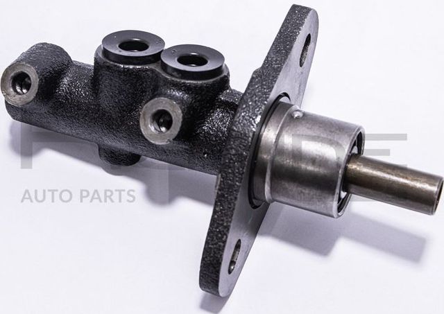 Тормозной цилиндр главный RED Line (Чугун) для Land Rover Discovery II 1998-2004. Артикул 09RV007