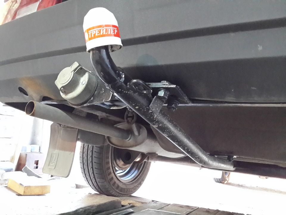 Фаркоп Трейлер для ВАЗ 21099. Артикул 21099