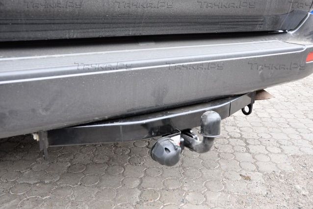 Фаркоп Oris (ранее Bosal) для Toyota Land Cruiser 100 VX 1998-2007. Артикул 3032-A
