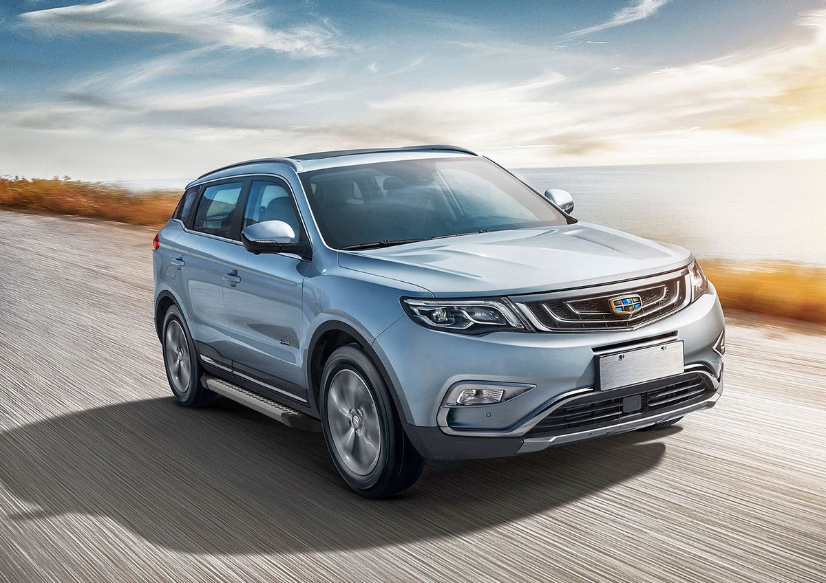 Пороги алюминиевые Rival Bmw-Style круг для Geely Atlas 2018-2026. Артикул D173AL.1903.2