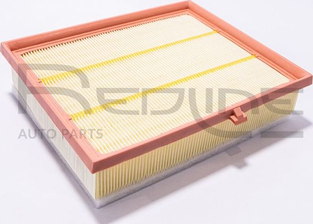 Воздушный фильтр RED Line для Toyota Auris II 2015-2018. Артикул 36TO058