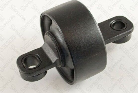 Сайлентблок переднего рычага подвески Stellox. Артикул 77-01889-SX