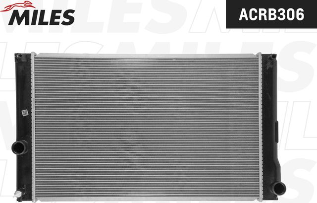 Радиатор охлаждения двигателя Miles (алюминий) для Lexus CT I 2011-2018. Артикул ACRB306