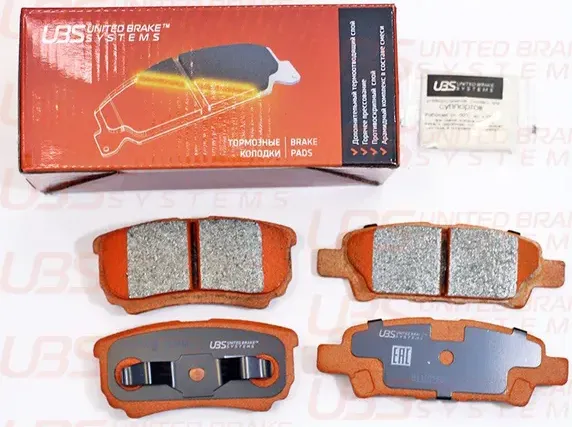 Тормозные колодки MITSUBISHI LANCER 03-/08-/10-/OUTLANDER II/III 06-/12-/JEEP CO (UBS). Артикул B1107006