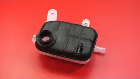 Бачок расширительный (Quattro Freni). Артикул qf35a00163