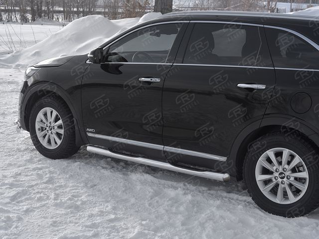 Защита порогов RusStal труба d76 с накладкой (вариант 3) для Kia Sorento III Prime рестайлинг 2017-2020. Артикул KSPT-0031383