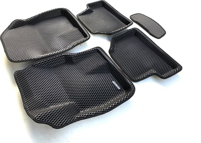 Коврики Euromat 3D EVA для салона Ford Focus II 2005-2011. Артикул EM3DEVA-002214