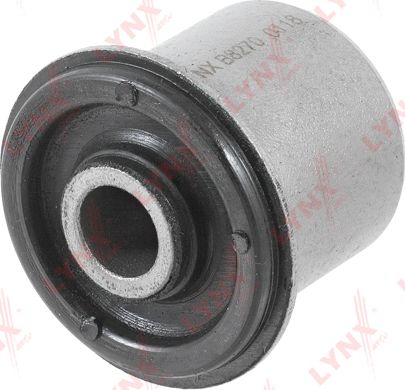 Сайлентблок переднего рычага подвески LYNXauto. Артикул B8270