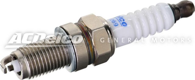 Свеча зажигания ACDelco. Артикул 19351269