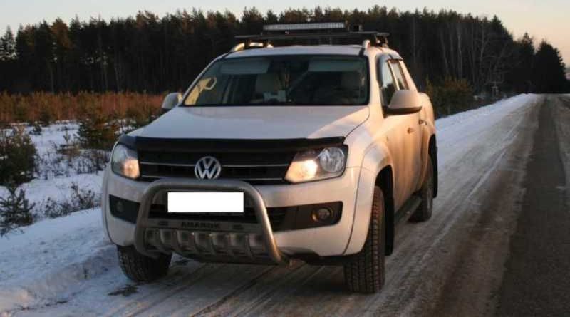 Дефлектор SIM для капота Volkswagen Amarok 2010-2026. Артикул SVOAMA1012