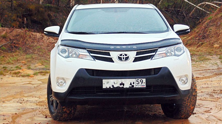 Дефлектор Vip-Tuning для капота Toyota RAV4 IV 2013-2018. Артикул TYA81