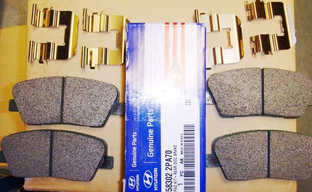 Тормозные колодки Hyundai / Kia задние для Kia Stinger I 2017-2026. Артикул 583022PA70