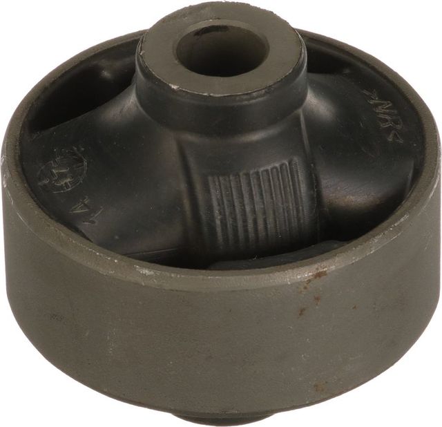 Сайлентблок переднего рычага подвески Gates. Артикул AWS1990