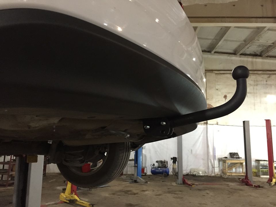 Фаркоп AvtoS для Hyundai Elantra V MD седан рестайлинг 2013-2016. Артикул HY 27