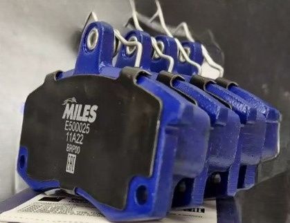 Тормозные колодки Miles (Керамика). Артикул E500025