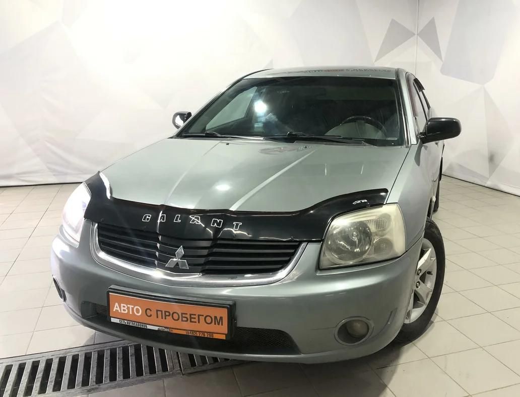Дефлектор VT52 для капота Mitsubishi Galant IX до рестайлинга 2003-2008. Артикул MSH04VT