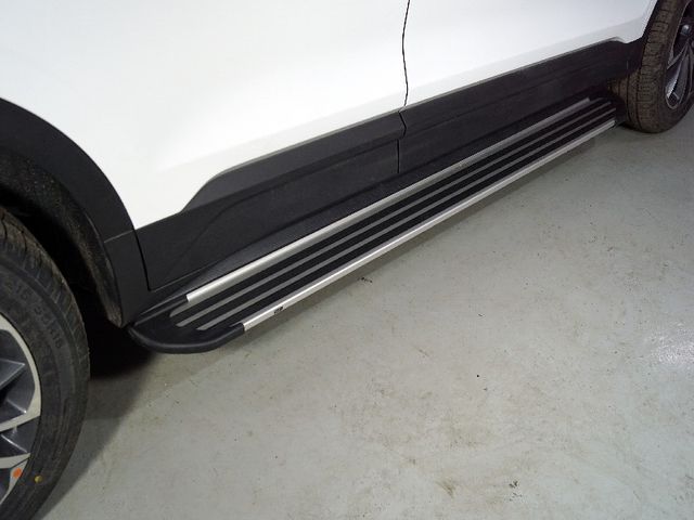 Пороги алюминиевые ТСС Slim Line Silver 1720 мм для Geely Coolray 2020-2026. Артикул GEELCOOL20-20S