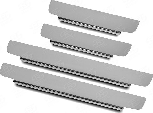 Накладка RusStal на пороги (нерж. зеркало) для Hyundai Tucson III 2015-2018. Артикул HYTUC15-01