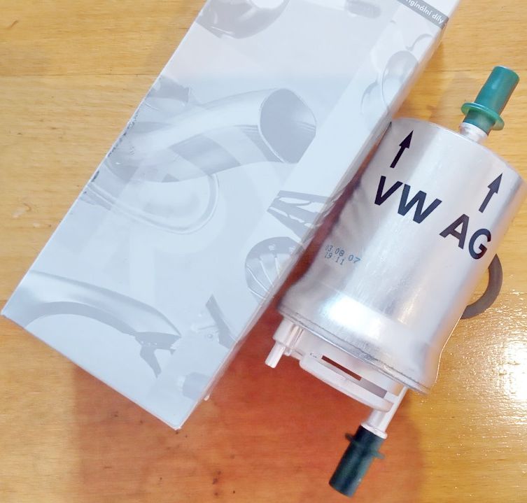 Топливный фильтр VAG. Артикул 6Q0201511