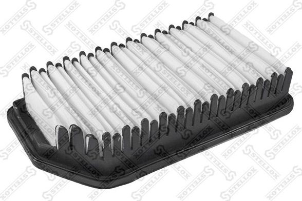 Воздушный фильтр Stellox. Артикул 71-01930-SX