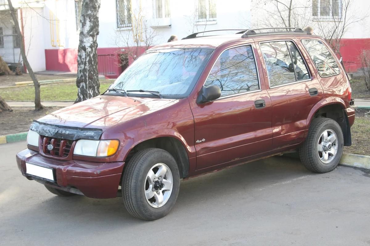 Дефлектор Vip-Tuning для капота Kia Sportage I 1994-2006 (сборка в Калининграде). Артикул KA06