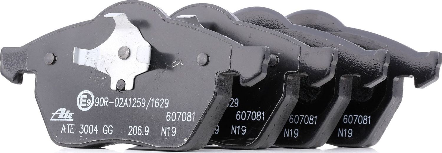 Тормозные колодки ATE. Артикул 13.0460-7081.2