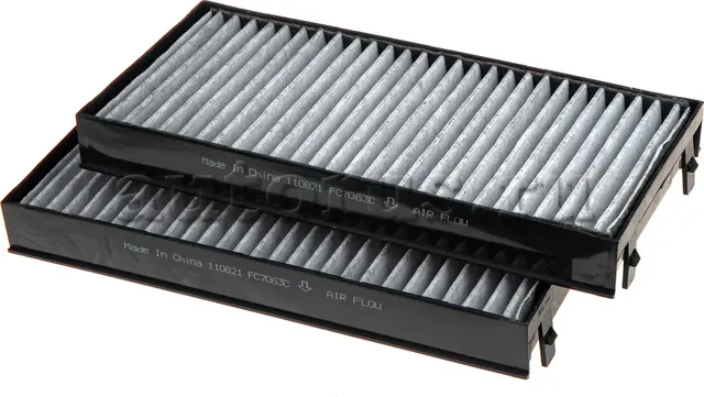 Фильтр салона угольный (Partra). Артикул FC7063C