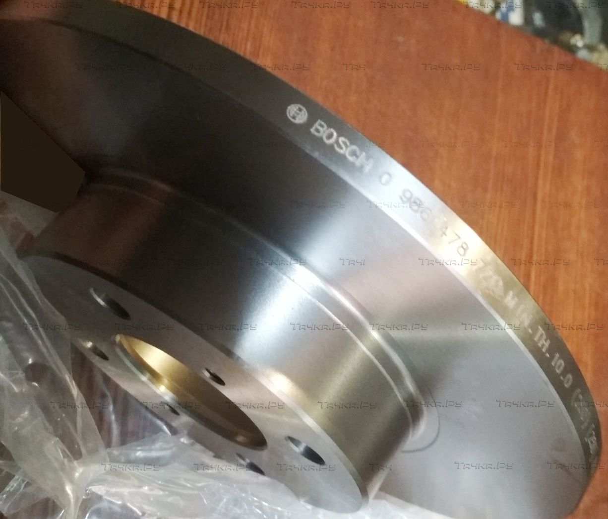 Тормозной диск Bosch передний для Suzuki Wagon R+ II 2000-2003. Артикул 0 986 478 729