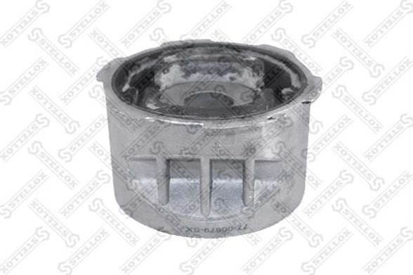 Сайлентблок переднего рычага подвески Stellox. Артикул 77-00979-SX