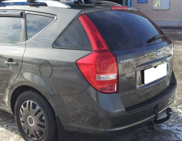 Фаркоп Brink (Thule) для Kia Ceed I Sporty ED универсал 2007-2012. Артикул 477200