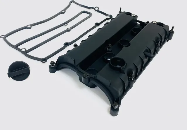 Клапанная крышка (Ukorauto) Ukorauto. Артикул U0403027