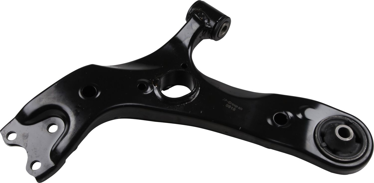 Поперечный рычаг передней подвески JP Group. Артикул 4840105670