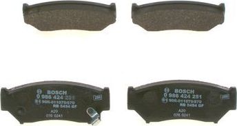 Тормозные колодки Bosch (Low-Metallic) передние для Suzuki Jimny III 2003-2012. Артикул 0 986 424 251