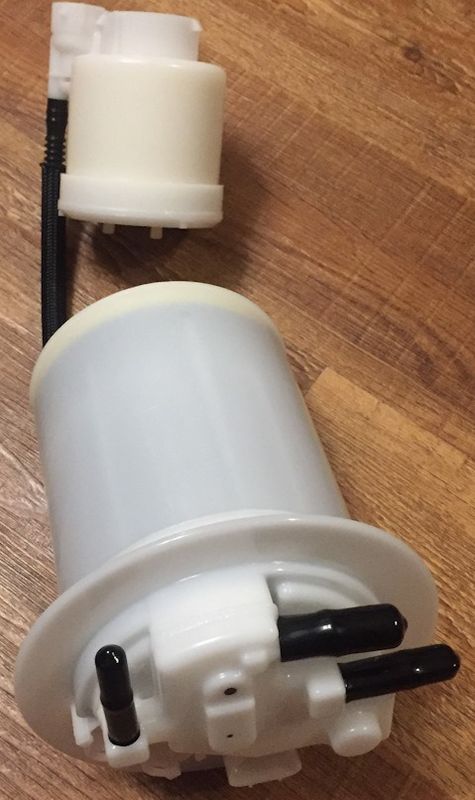 Топливный фильтр Toyota. Артикул 7702447090