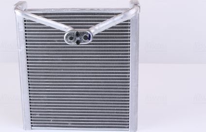 Испаритель кондиционера Nissens (алюминий) для Mitsubishi ASX I 2012-2013. Артикул 92373