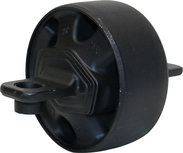 Сайлентблок переднего рычага подвески CTR. Артикул GV0340L