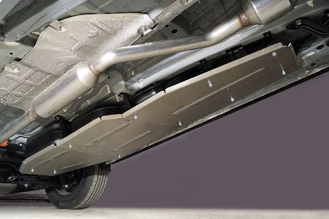 Защита алюминиевая ТСС (4 мм) для бака и адсорбера Changan CS75 Plus 2023-2026. Артикул ZKTCC00615