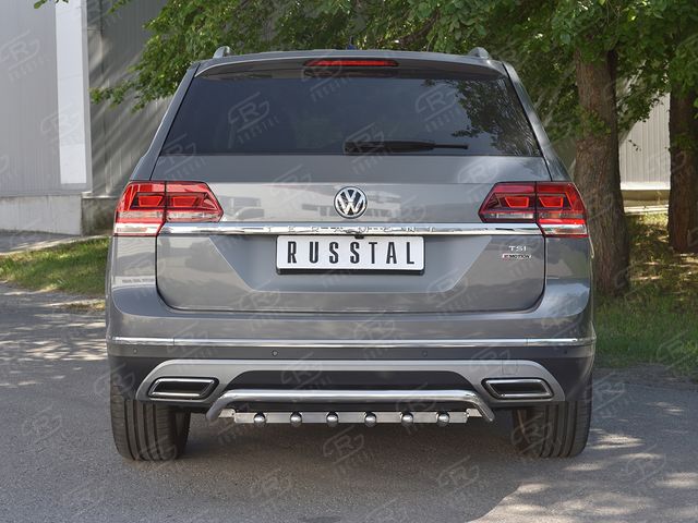 Защита РусCталь заднего бампера d42 волна+d42 зубы для Volkswagen Teramont 2017-2026. Артикул VTMZ-002997