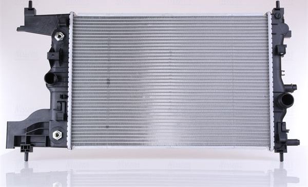 Радиатор охлаждения двигателя Nissens. Артикул 630728