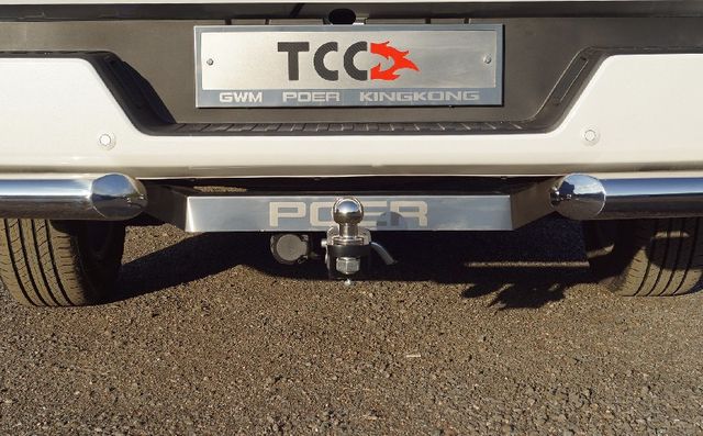 Фаркоп ТСС под американский квадрат для Great Wall Poer King Kong 2023-2026 с накладкой с надписью Poer. Артикул TCU00362